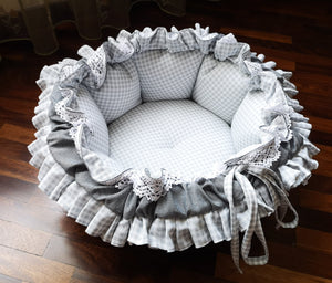 Custom Hand-Made Design - Cutsie Lace Cushion Pet Bed